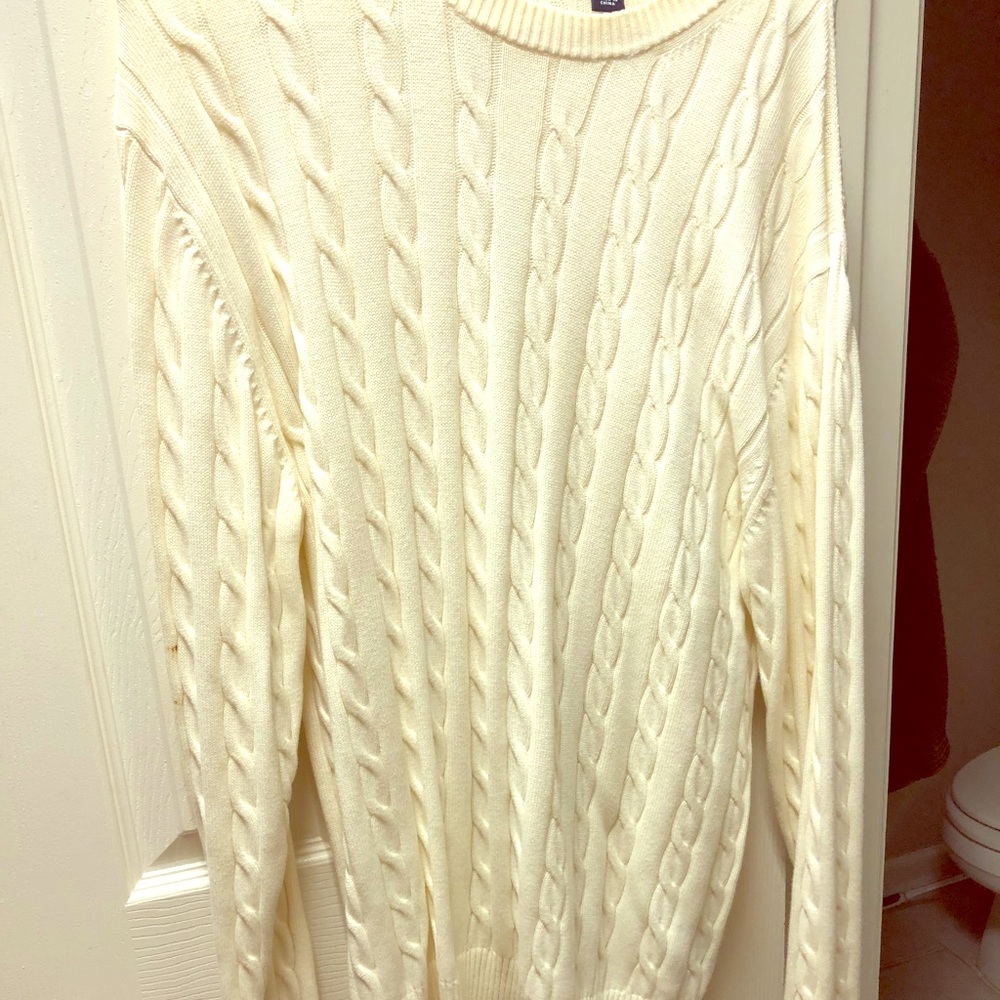 Men’s Roundtree and Yorke sweater